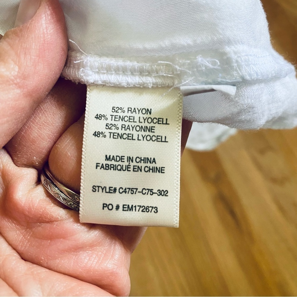 Cloth and Stone Evereve Textured Shirred Neck Top White - Picture 4 of 5